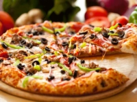 İtalyan Pizza Tarifi ve Malzemeleri İtalyan Pizza Tarifi ve Malzemeleri
